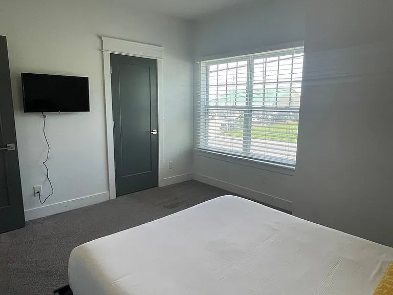 6511 Robertson Ave #1 — Photo 16
