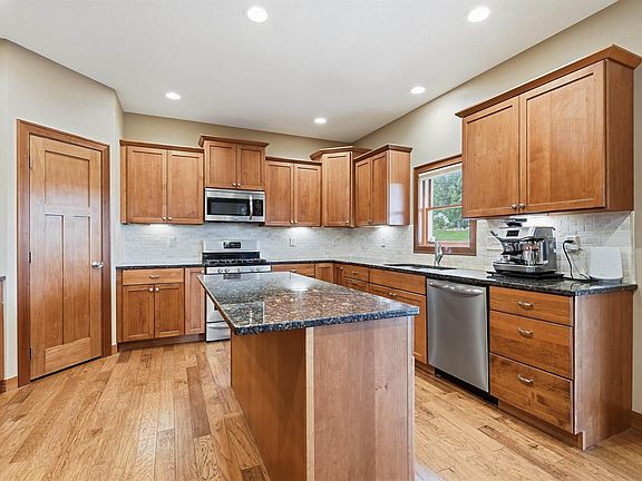 4th image of 4319 Wynnewood Dr