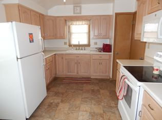 8812 W Winfield Ave, Milwaukee, WI 53225