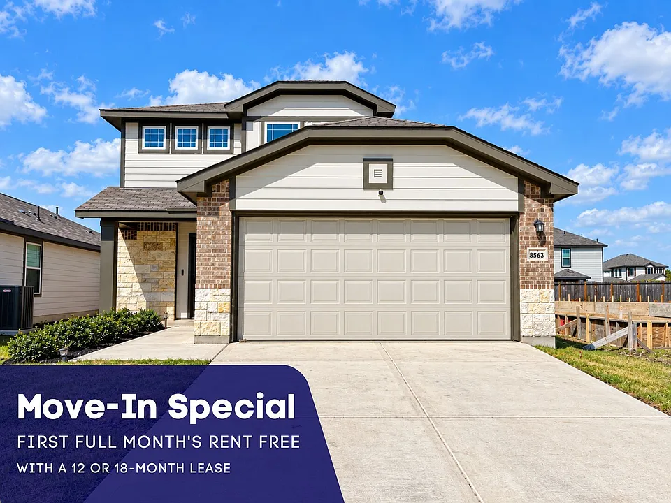 8563 Redhawk Loop