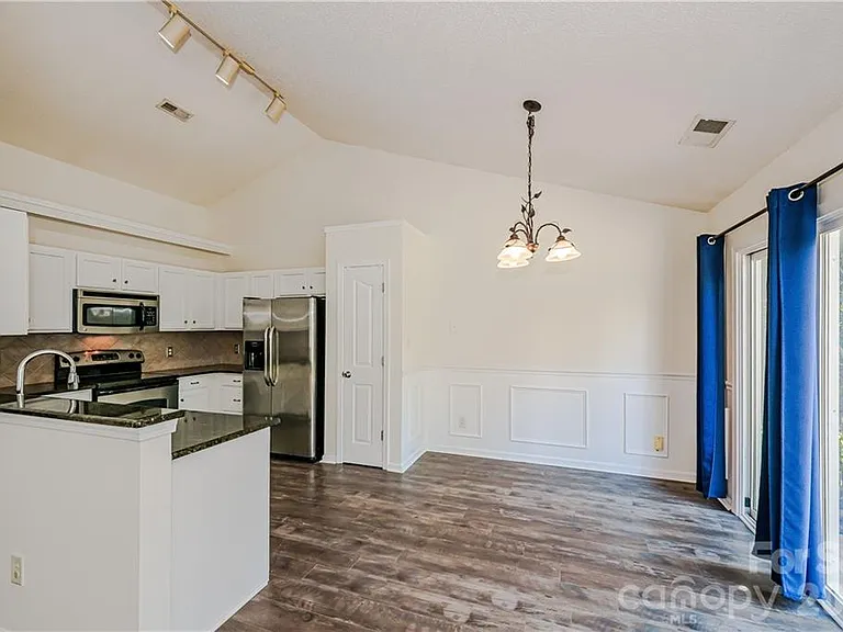12819 Slade Castle Ct — Photo 13