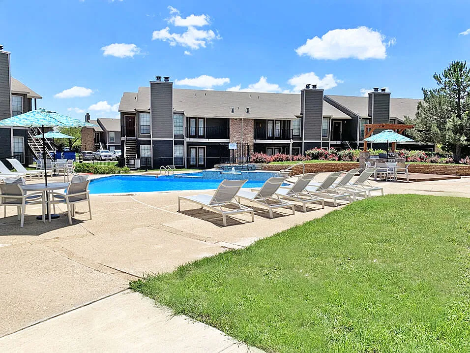 Country Club Villas in Amarillo TX — Photo 3