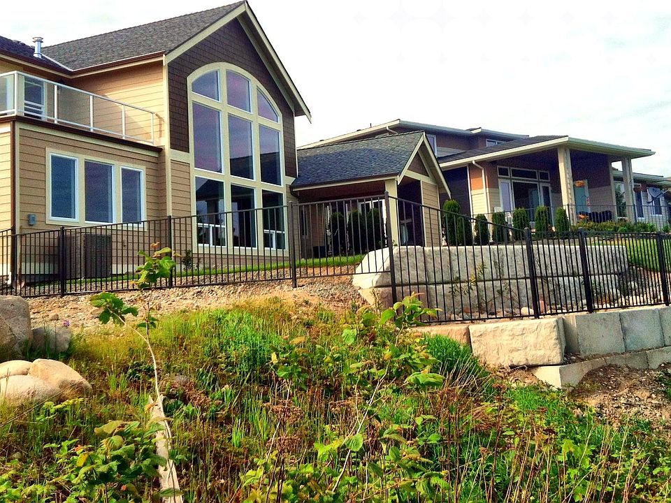 2nd image of 10710 177th Avenue Ct E