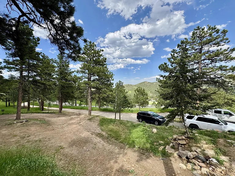 11922 Hillcrest Rd — Photo 30