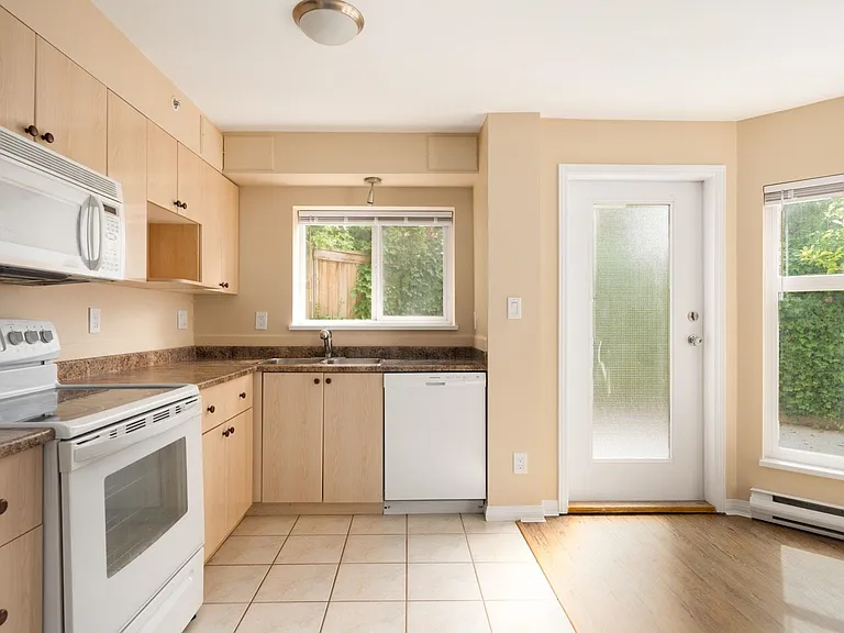 1099 W 71st Ave #101 — Photo 9