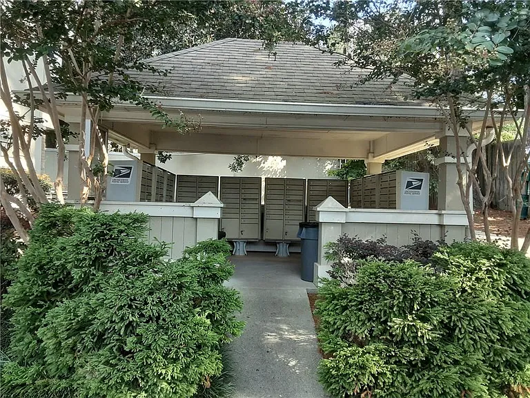 6900 Roswell Rd #O3 — Photo 18