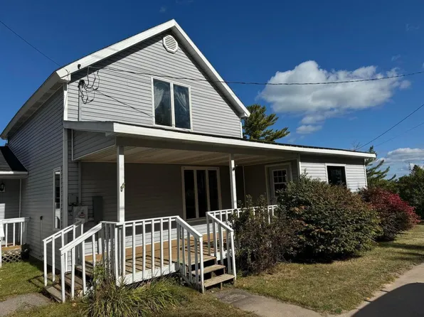 528 Democrat Rd, De Tour Village, MI 49725