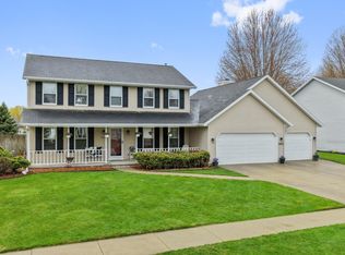 1960 Charles St, De Pere, WI 54115
