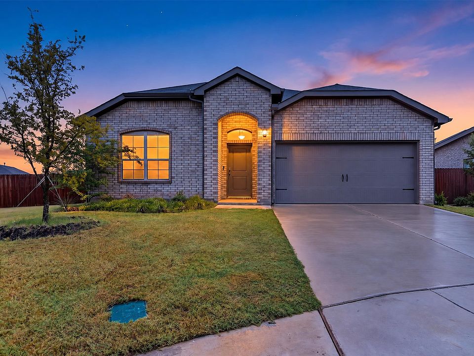 1st image of 115 Azalea Ct