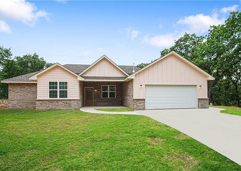 1st image of 17338 Marie Ln