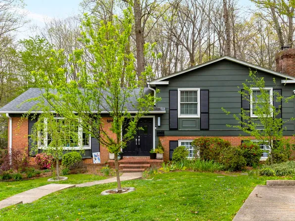 1526 Trailridge Rd, Charlottesville, VA 22903