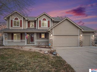 5529 S 174th Ave, Omaha, NE 68135