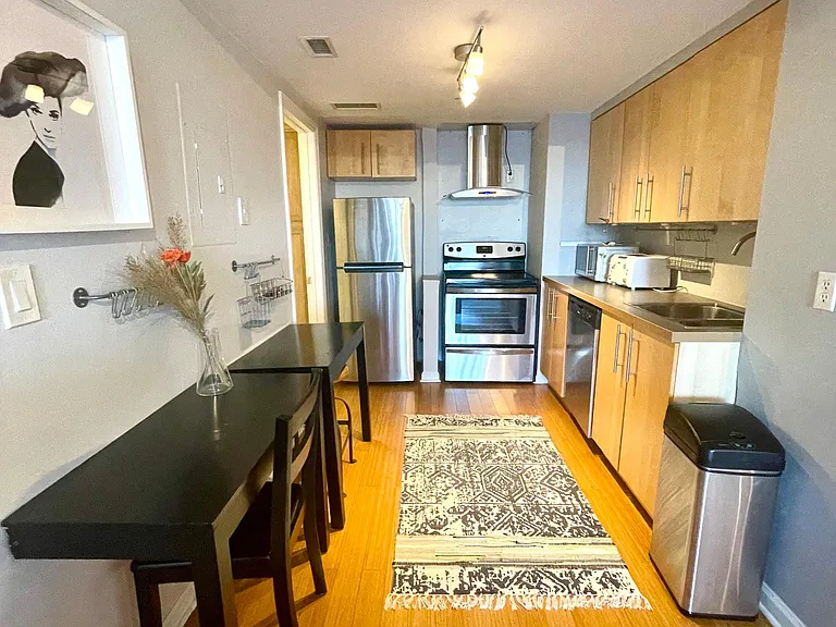 199 14th St NE #1812 — Photo 8