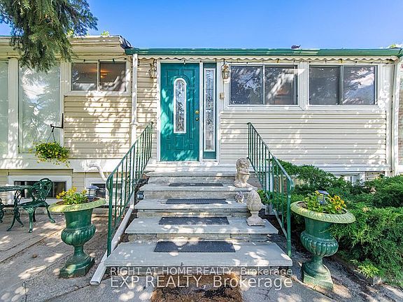 2nd image of 43 Ridgemoor Ave