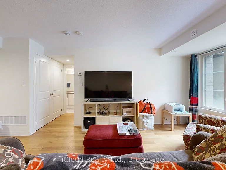 26 B Lookout Dr #A — Photo 5