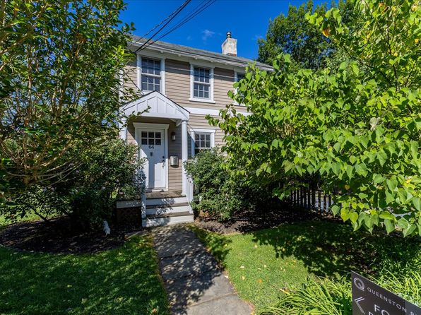 64 Pine St