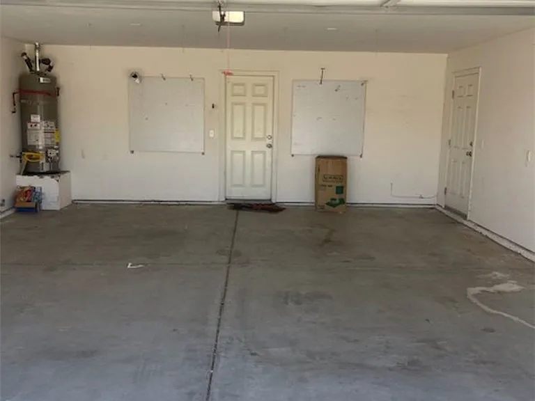 6627 Smoketree Ave — Photo 44