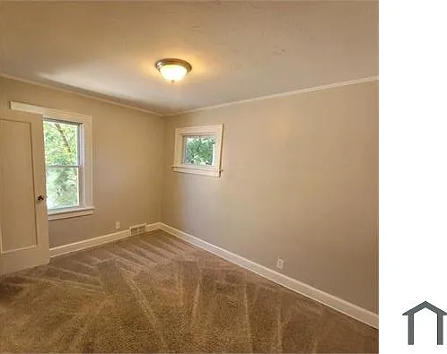 3 bed, $1,470 — Photo 4