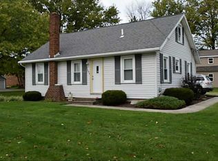 1609 E Livingston St, Celina, OH 45822