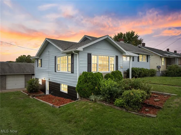 1417 Purdy Ave, Moundsville, WV 26041