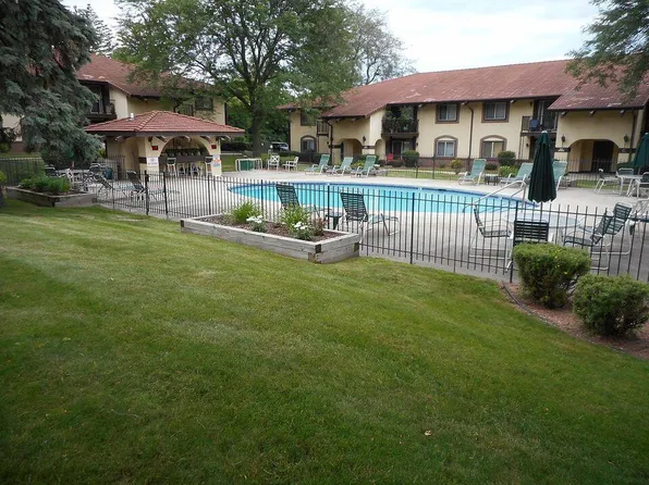 N82W13524 Fond Du Lac AVENUE #C106, Menomonee Falls, WI 53051