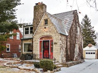 714 Cornelia St, Joliet, IL 60435