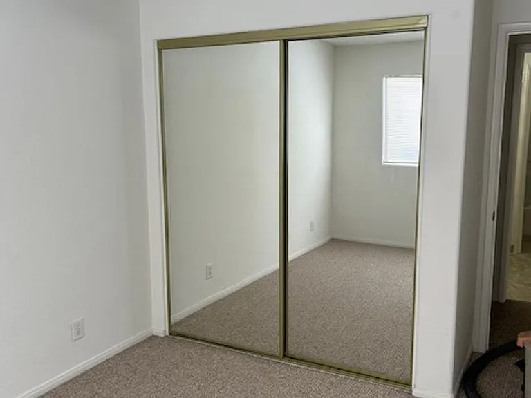267 W Amar St — Photo 12