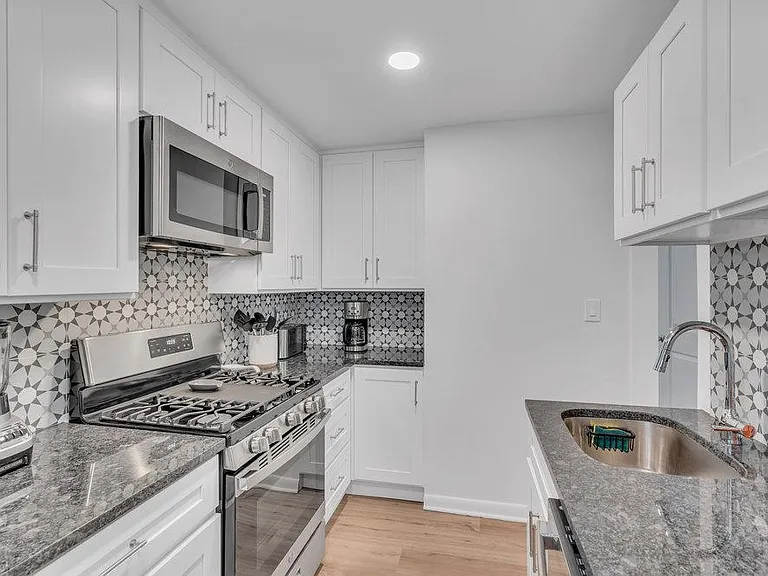 506 Brinley Ave #5 — Photo 7