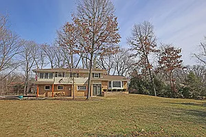 0N541 Lake Dr photo 1