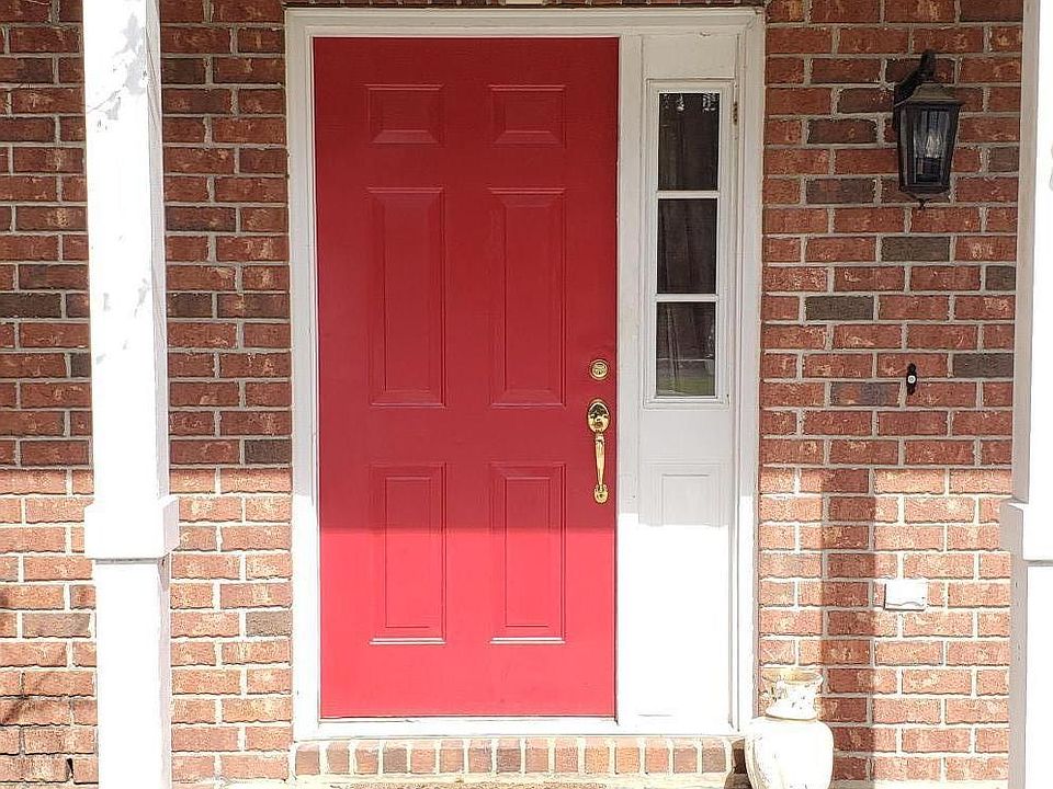 1st image of 1119B Southbend Dr