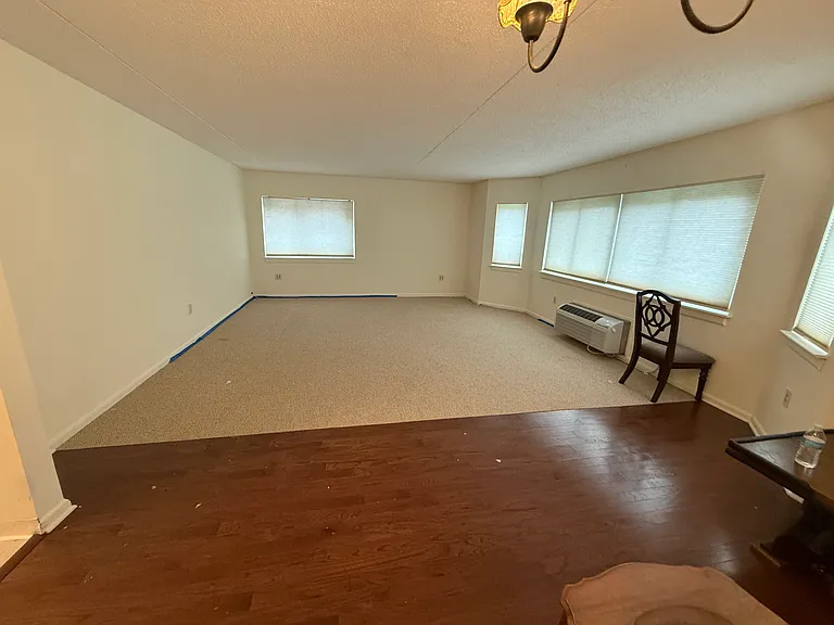 310 Lookout Ave #106 — Photo 6