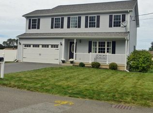 60 Beaumont Ave, Chicopee, MA 01013