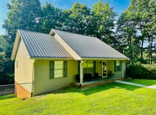 3876 Isaac Ave, Morristown, TN 37814