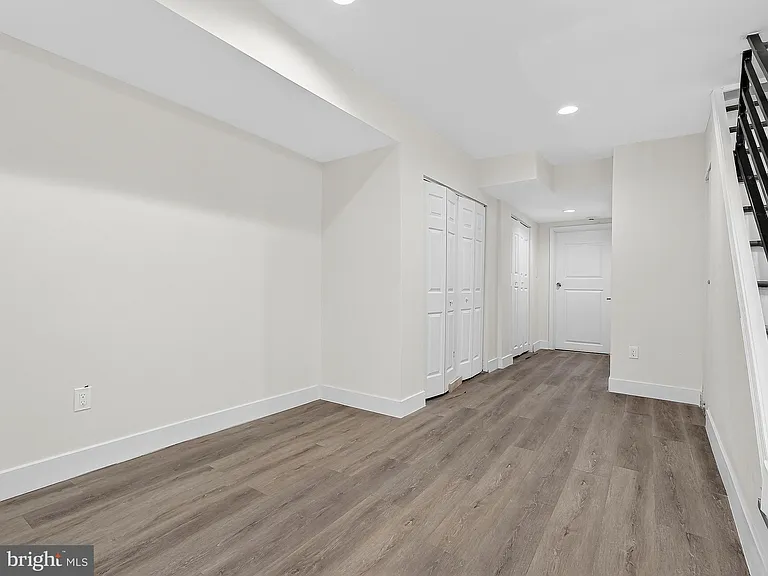 3020 Euclid Ave — Photo 23