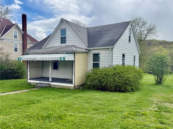208 E Slippery Rock St, Chicora, PA 16025