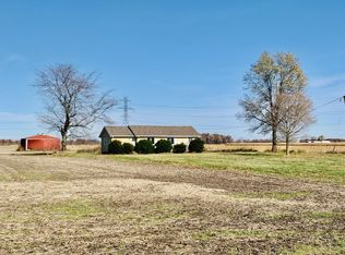 29785 Hurd Rd, New Carlisle, IN 46552