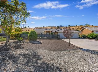 18825 Sutter St, Hesperia, CA 92345