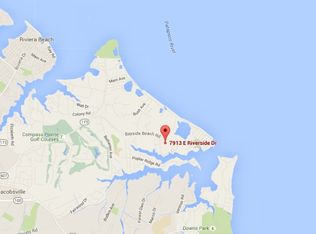 7913 E Riverside Dr, Pasadena, MD 21122