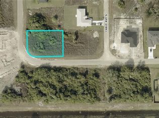 533 Lone Star Ln, Lehigh Acres, FL 33974