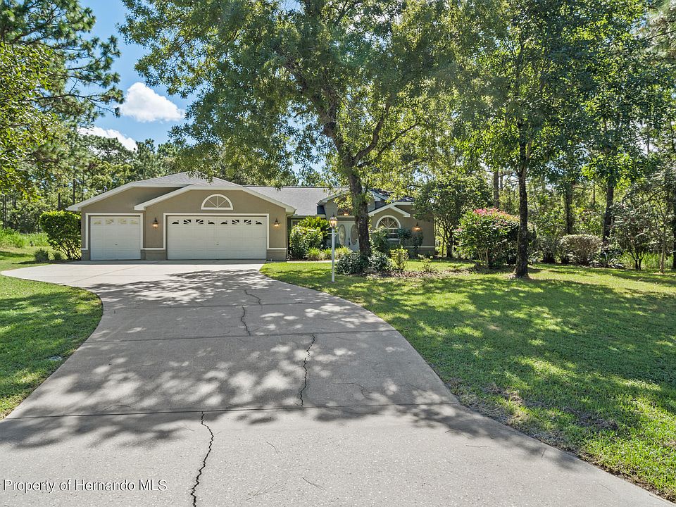 1st image of 4985 N Pink Poppy Dr