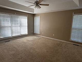 5th image of 25 Bluff Cove Rd