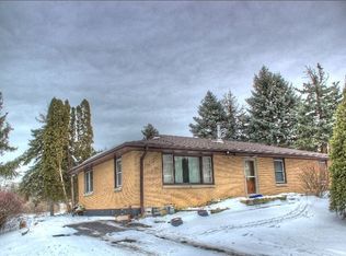 13733 Cokes Rd, Lemont, IL 60439