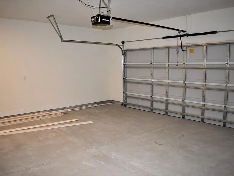 2 Car Garage