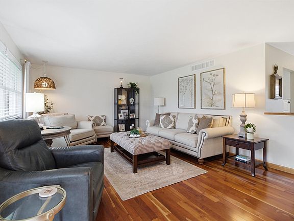 4th image of 118 Ridgeway Dr