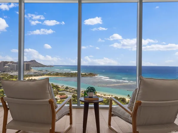1118 Ala Moana Blvd #2502, Honolulu, HI 96814