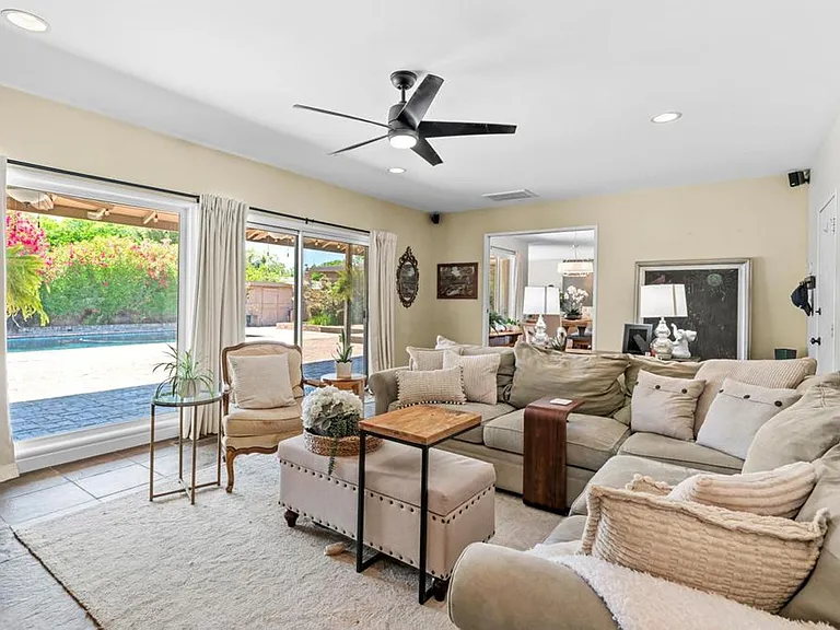 510 Northgate Dr — Photo 24