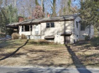 260 Monte Vista Rd, Candler, NC 28715