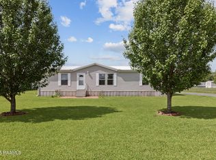 1156 Wilfred Champagne Rd, Saint Martinville, LA 70582