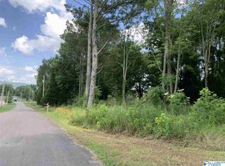 144 Deaton Rd, Owens Cross Roads, AL 35763