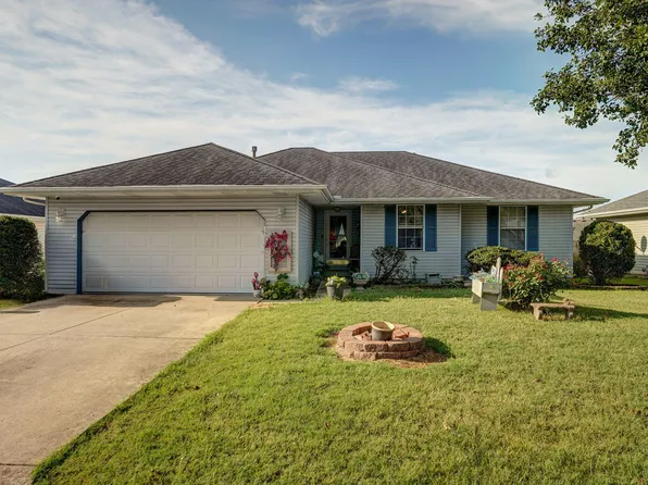 3004 W Knob Hill Street, Springfield, MO 65810